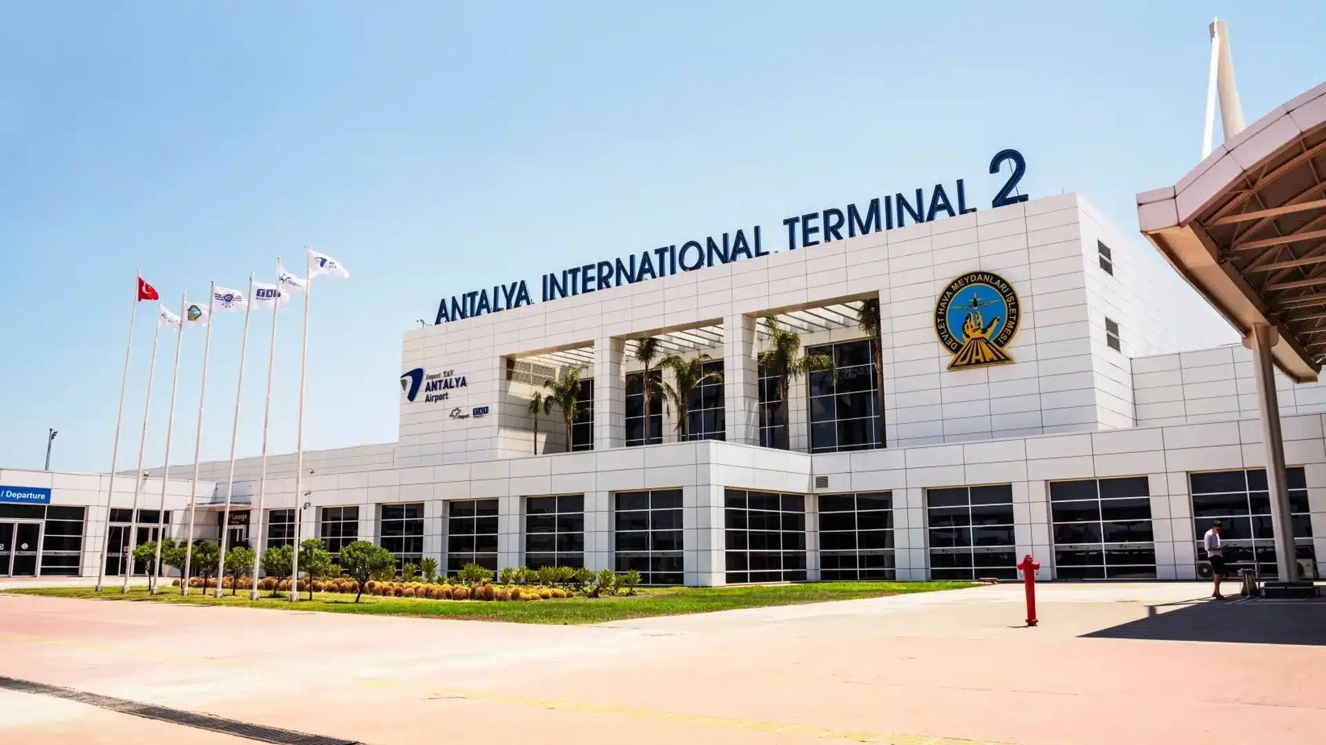 Transferführer zum Flughafen Antalya (AYT) 2026